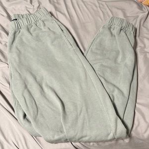 Brandy Melville sweats. Perfect condition. Worn once.
